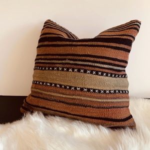 New Pillow from Vintage Turkish Kilim Boho Artisan
